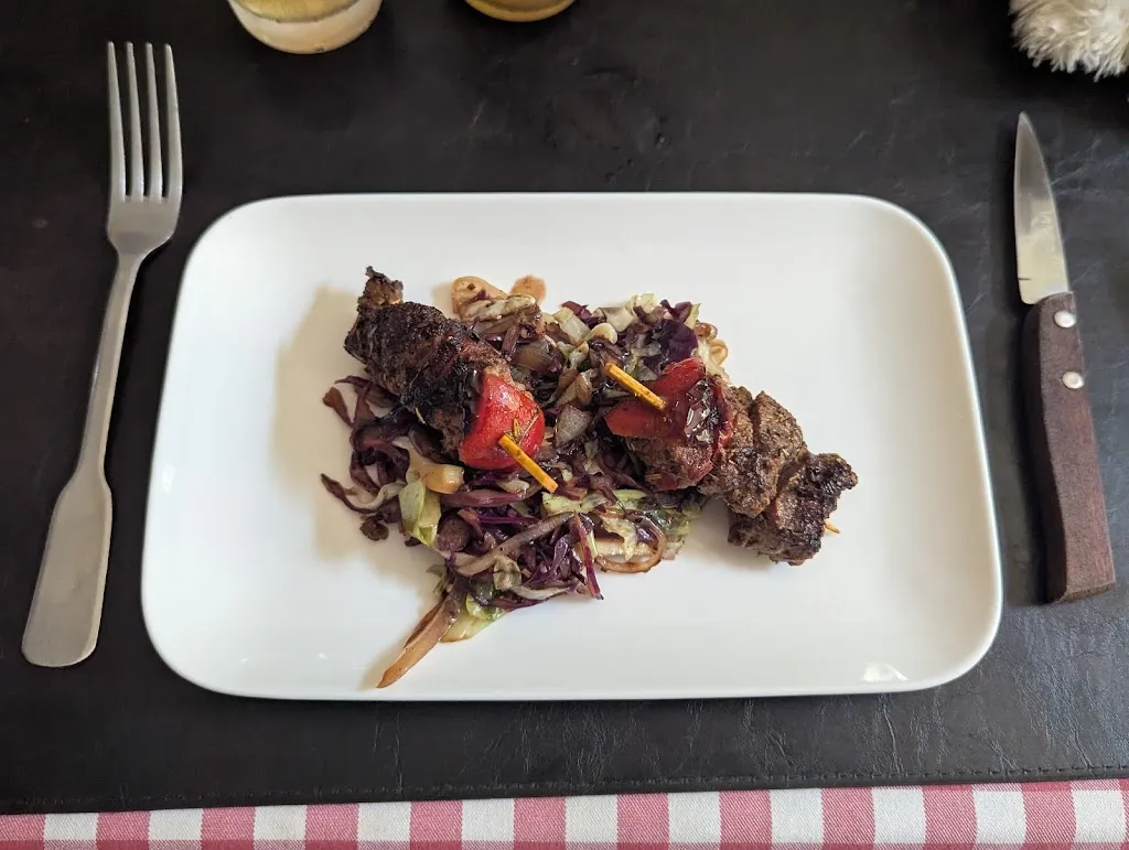 Isabella Steele_Café de la Poste_Aspiran_avis