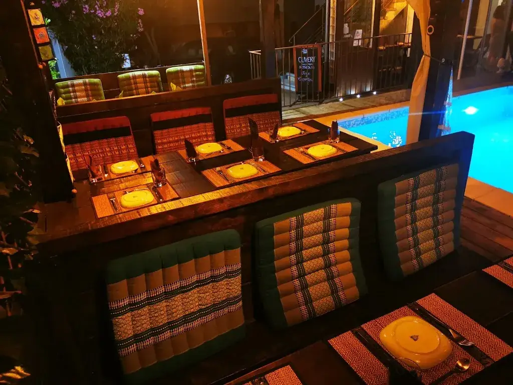 Nisa Thai_Péret_slider_image_1