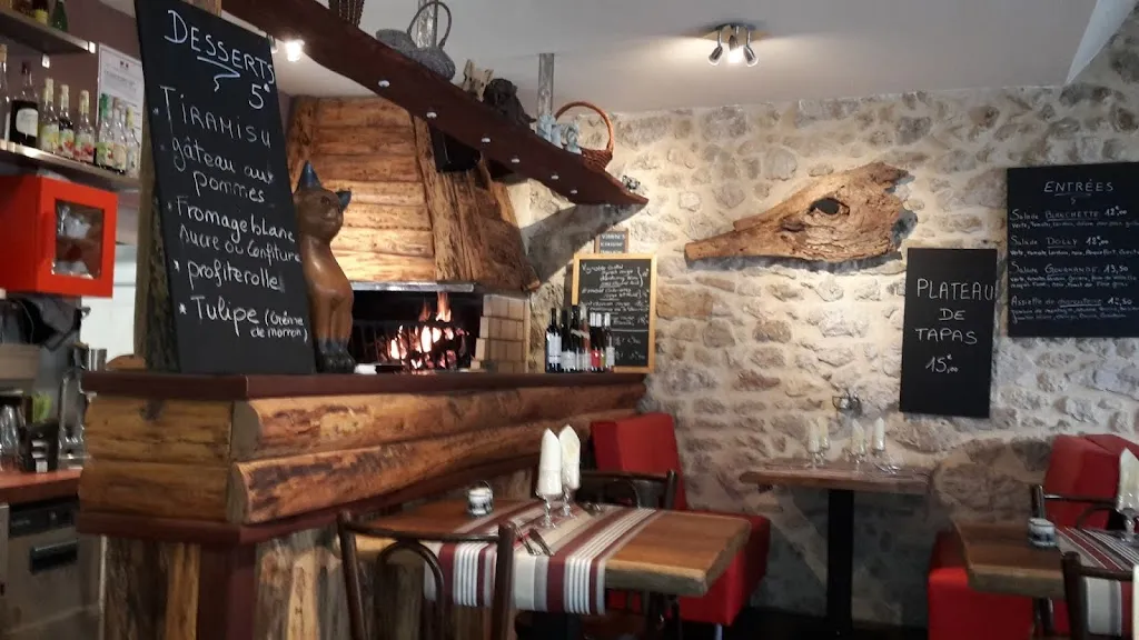 Restaurant Le Chat Noir_Paulhan_slider_image_1