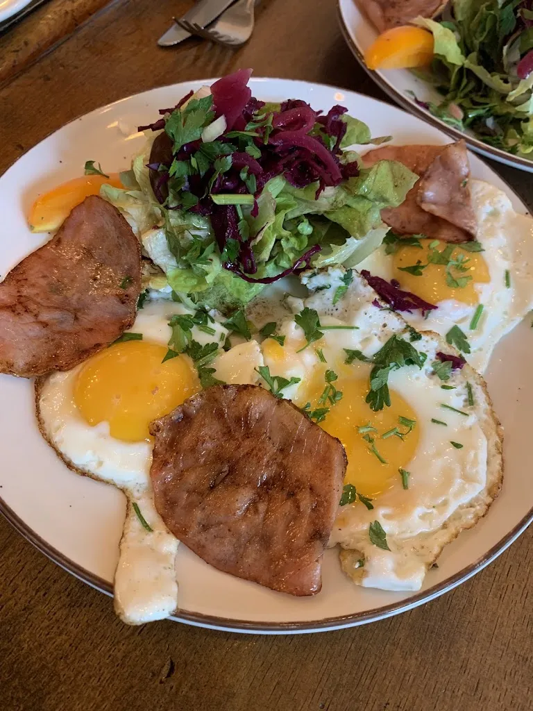 Boris Maillard_Le Guynemer_Paris_review