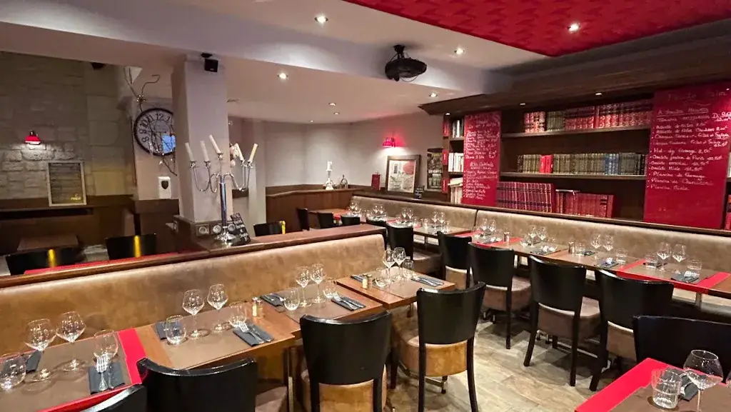 Les Facultés_Paris_slider_image_1