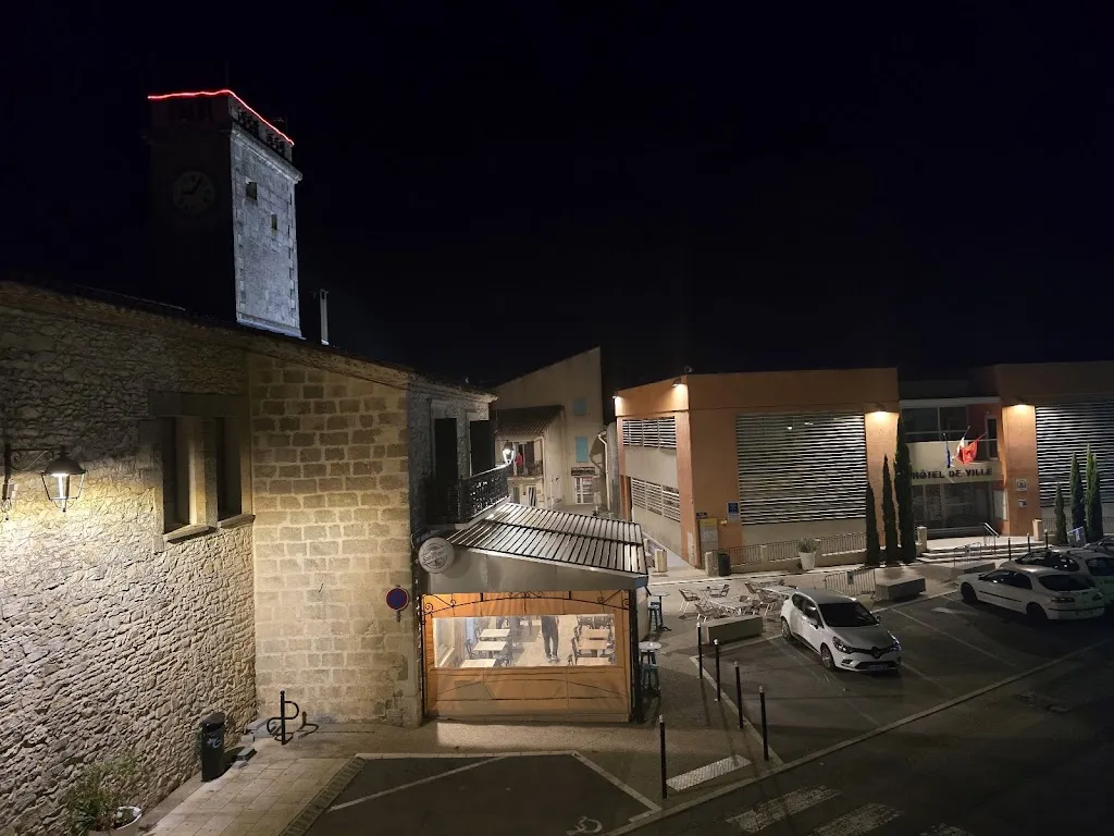 Café du Progrés_Aubord_slider_image_3