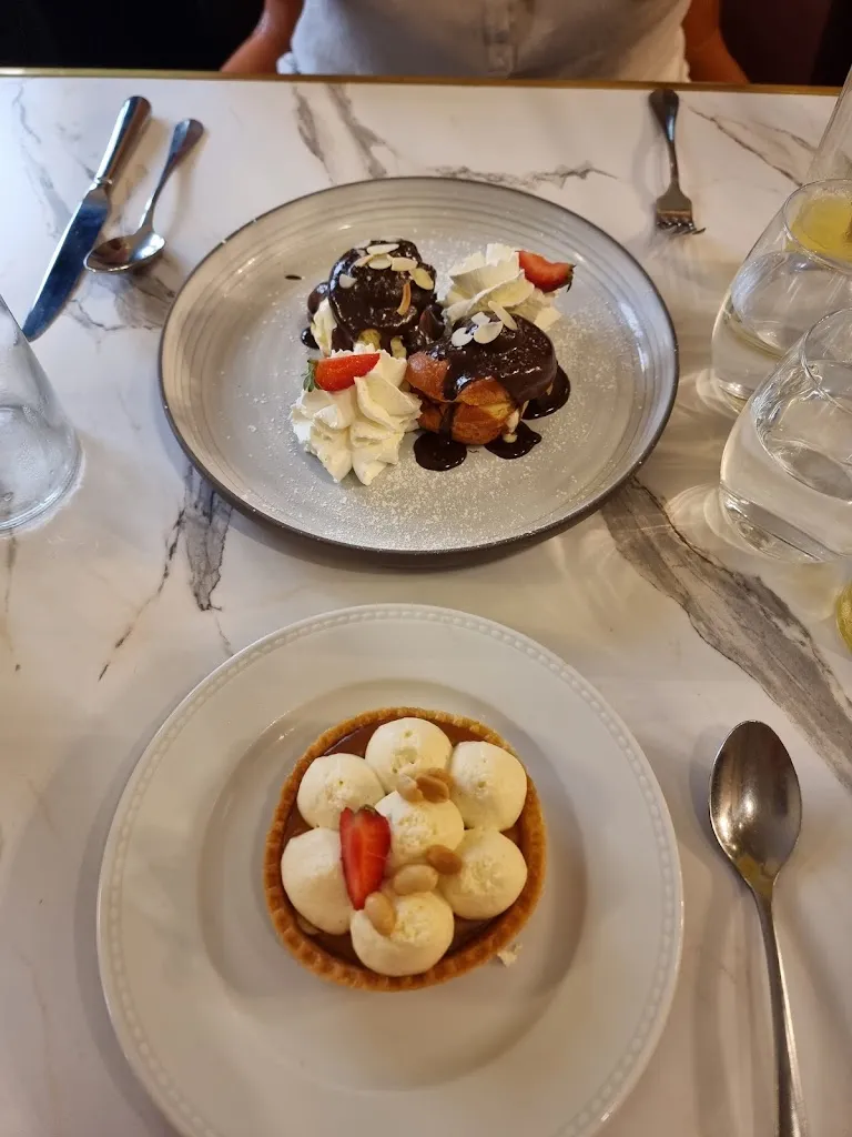 Daniel Sharpe_Le DarOles_Auch_recensione