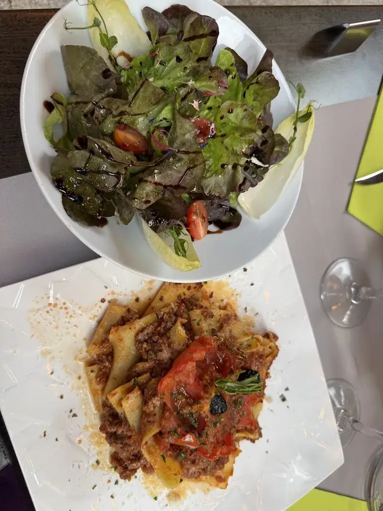 Amie Stover_Jardin des Arts - Restaurant Arles_Arles_recensione