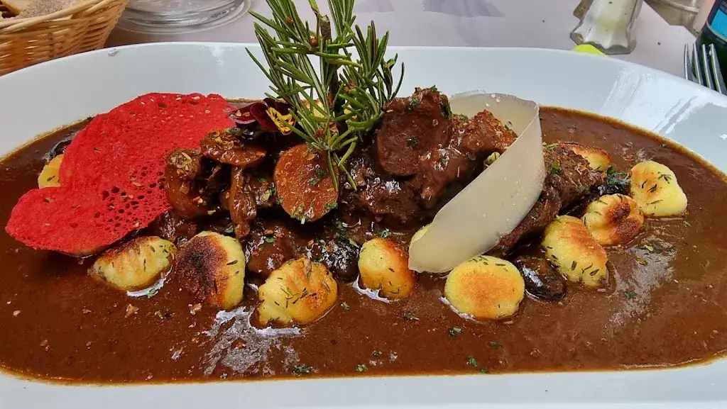 AndyundSarah_Jardin des Arts - Restaurant Arles_Arles_recensione