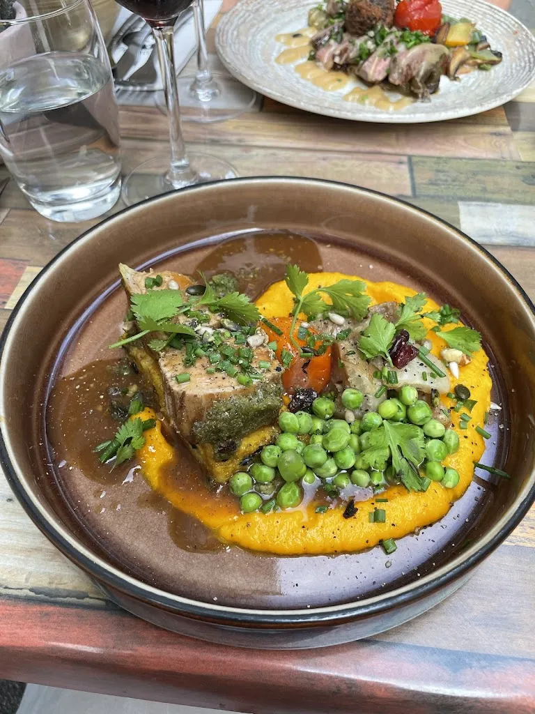 Jay Quint_La Gueule du Loup_Arles_recensione