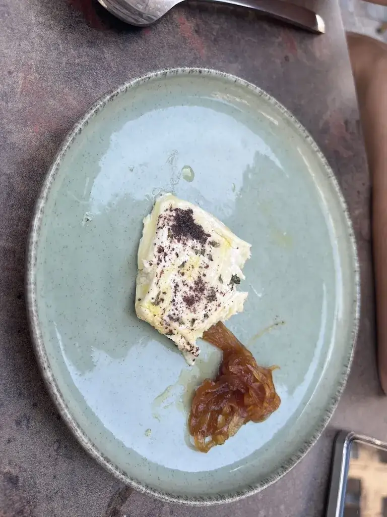 Bo Wang_L’essentiel bistrot_Arles_review