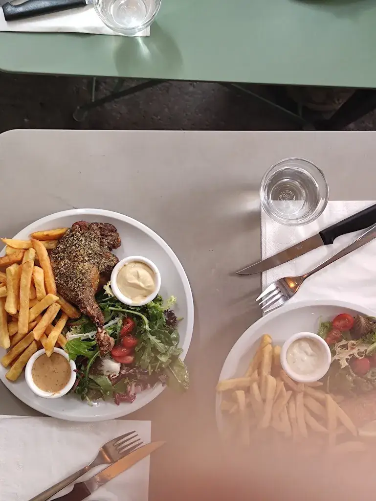 Café Factory République_Arles_slider_image_2