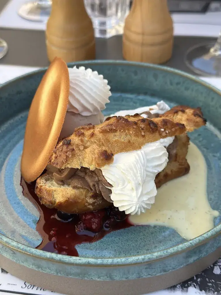 Le Constantin_Arles_slider_image_3