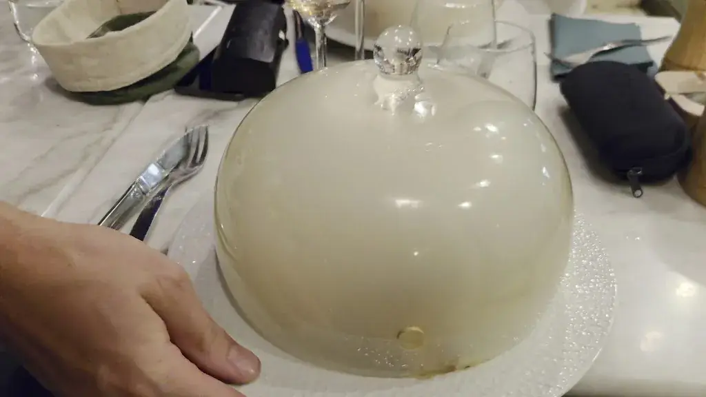 Le Cochon Qui Fume Arles_Arles_slider_image_2