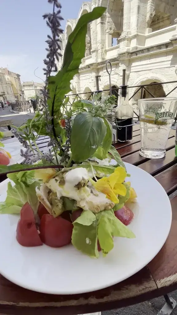 Natalia Zaslavsky_Saveurs et Terroirs_Arles_review