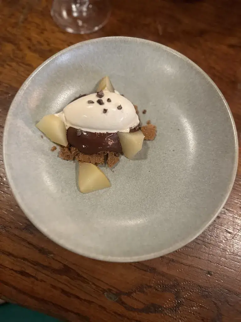 Cindy W_Inari_Arles_review