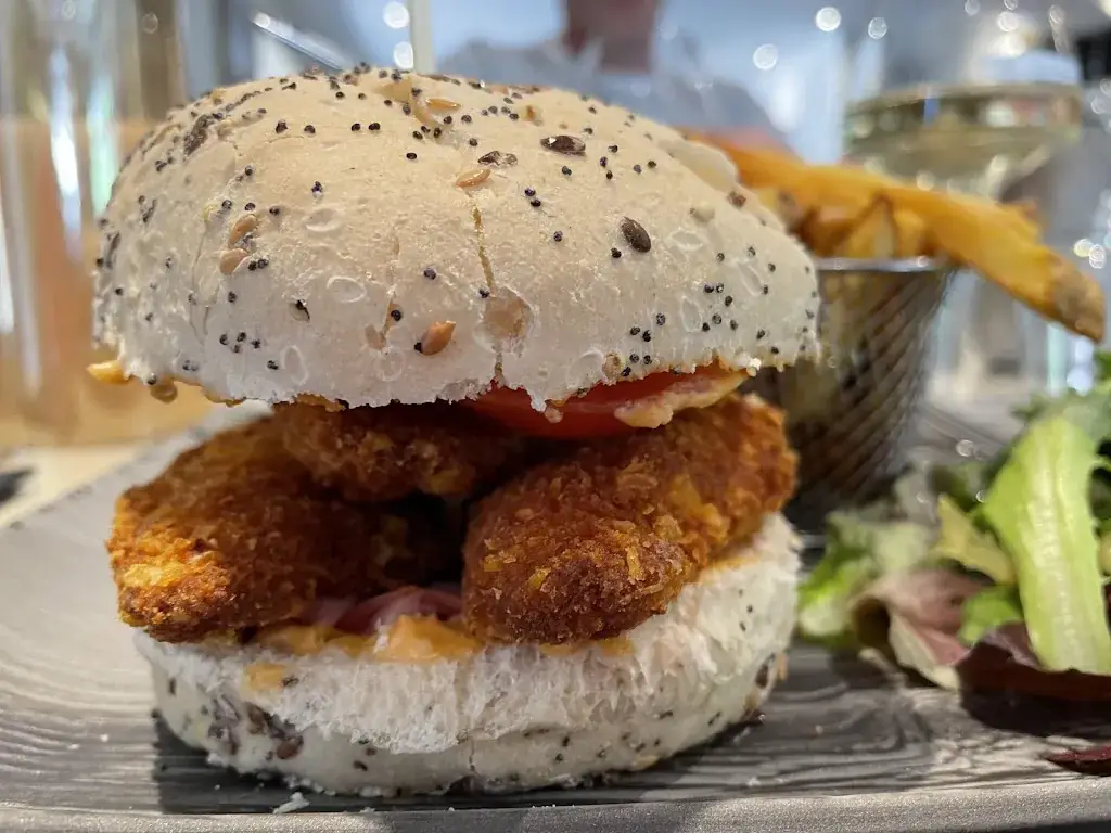 Malcolm Goodall_Brasserie Les Ateliers - Restaurant Arles_Arles_review