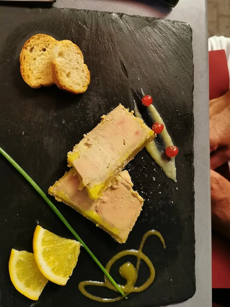 Menu_Restaurant Le Plaza-La Paillotte_Arles_image_5