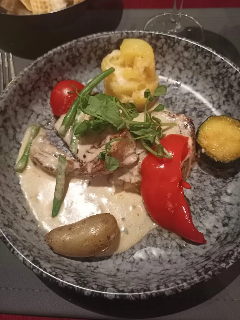 Menu_Restaurant Le Plaza-La Paillotte_Arles_image_6