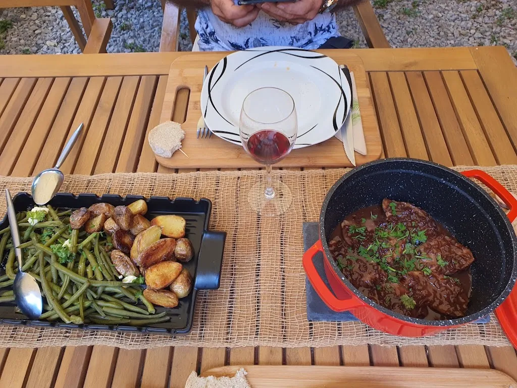 Menu_La table du Mont Quichat (table d'hôtes restaurant)_Quaix-en-Chartreuse_imagen_4