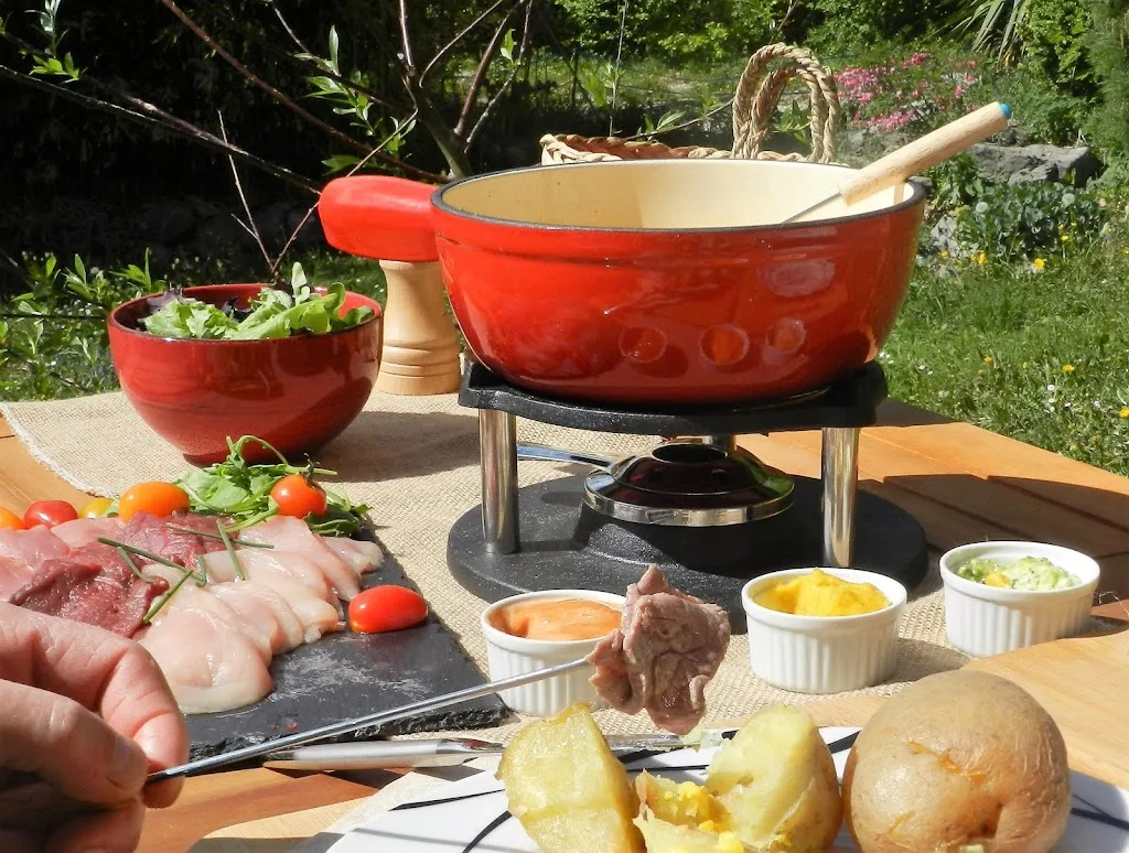 La table du Mont Quichat (table d'hôtes restaurant)_Quaix-en-Chartreuse_slider_image_2