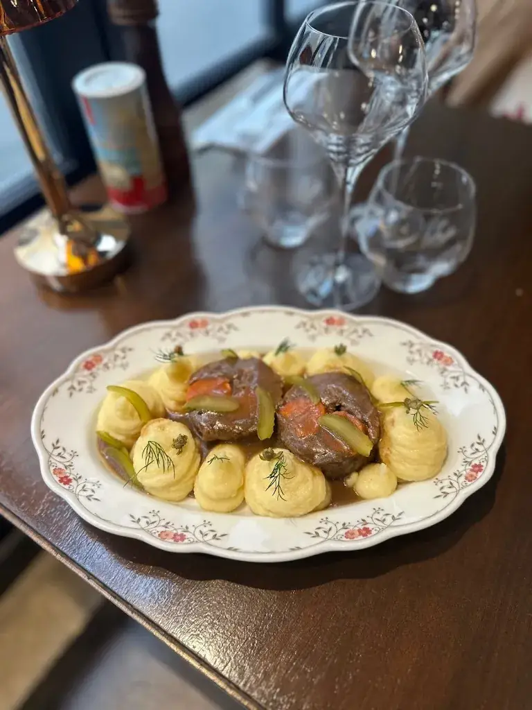 Gaudina_Arles_slider_image_3