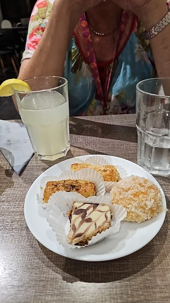 Menu_L' Oriental arles_Arles_immagine_8