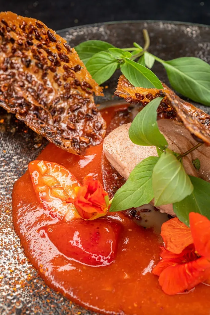 Les Maisons Rabanel_Arles_slider_image_3