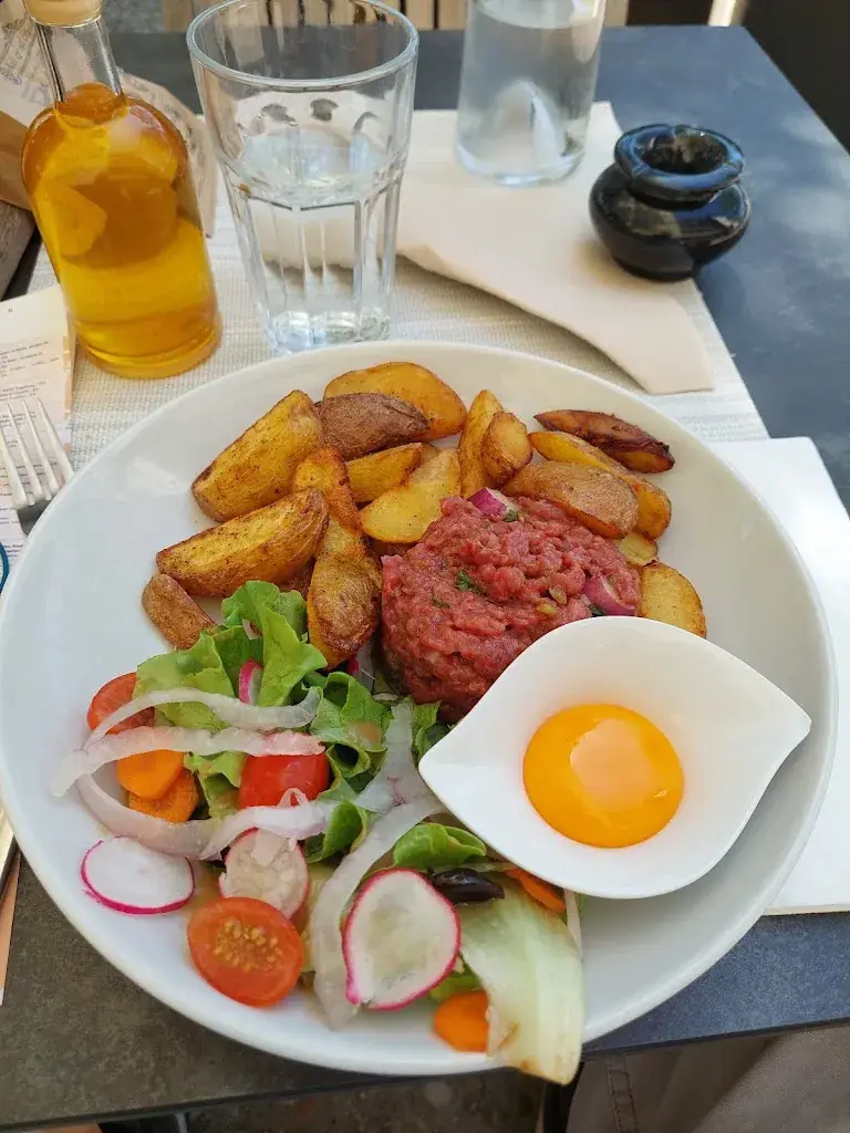 Bjorn Nilsson_Le Vingt-Quatre_Arles_avis