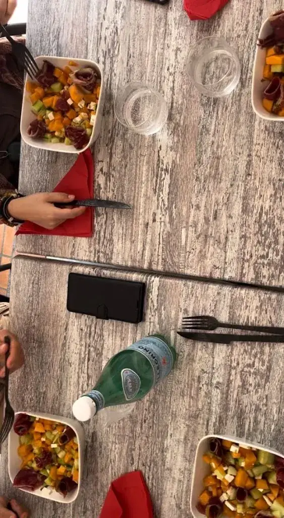 Nicolas 9_Les Explorateurs Arles_Arles_review