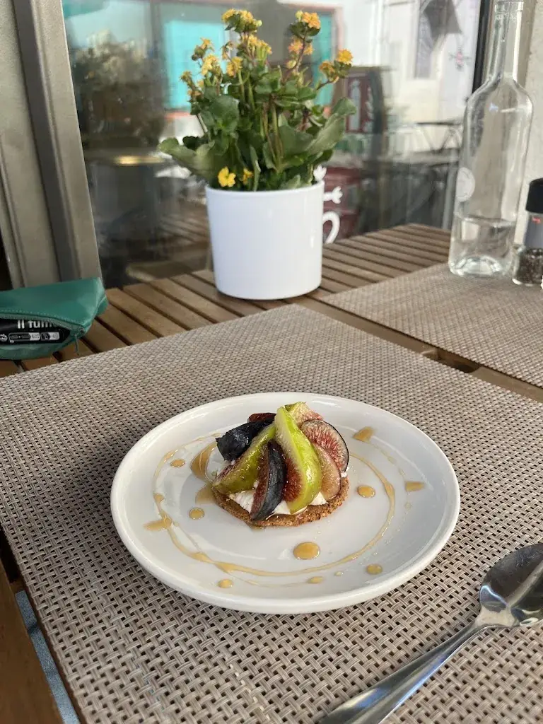 Du début à la Faim_Arles_slider_image_3