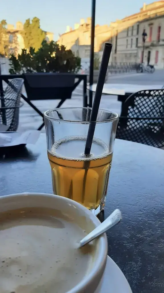 Menu_Restaurant Arles - Le Comptoir du Calendal - La Table du Calendal - Garden Café_Arles_image_7