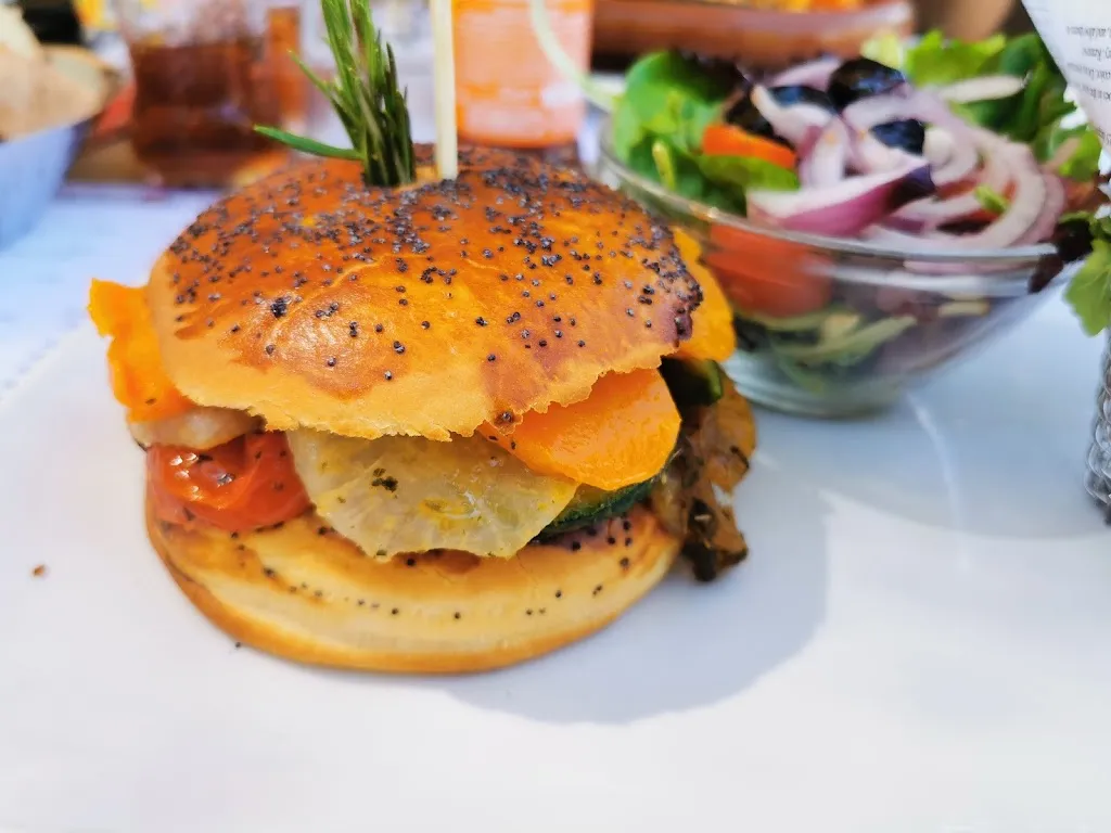 Menu_L'Entrevue_Arles_image_6