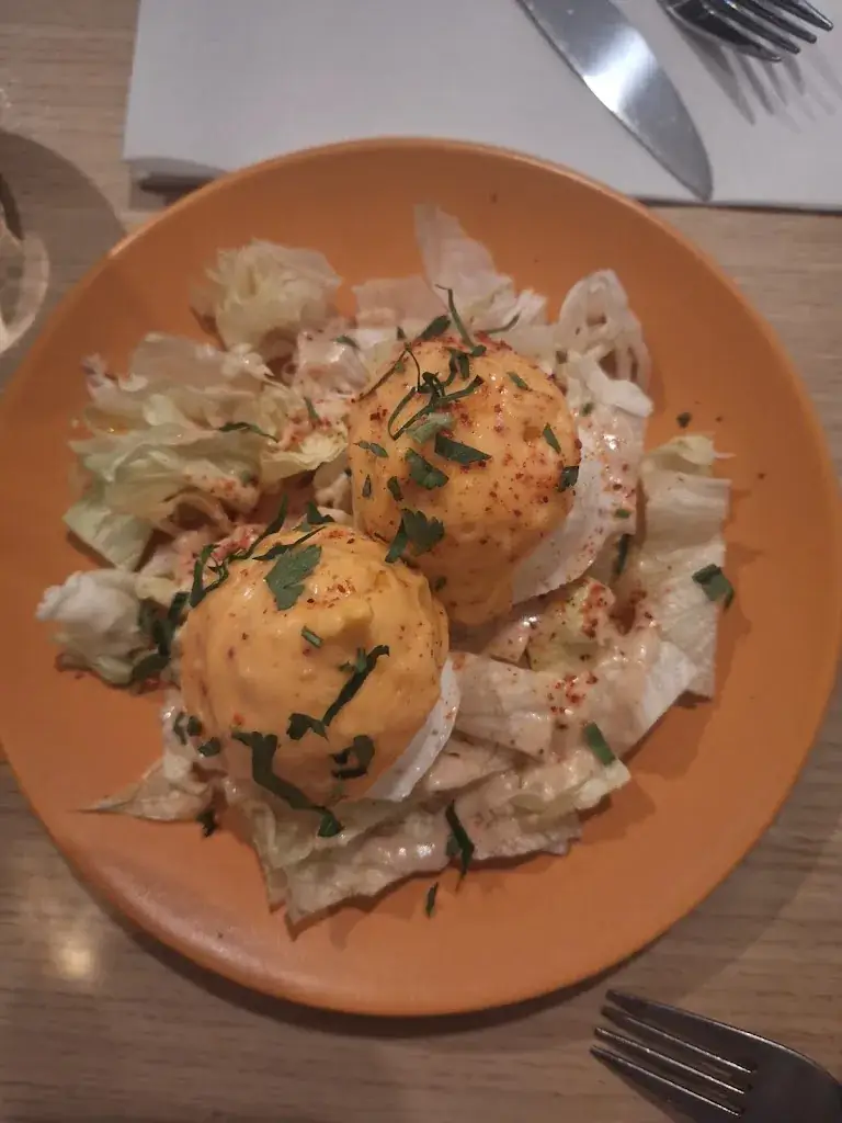 Elisa Houetz_Cocotte_Versoud_review