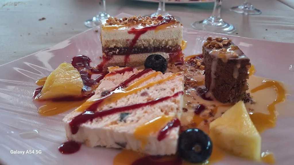 Restaurant la Patte D Oie_Aureilhan_slider_image_3