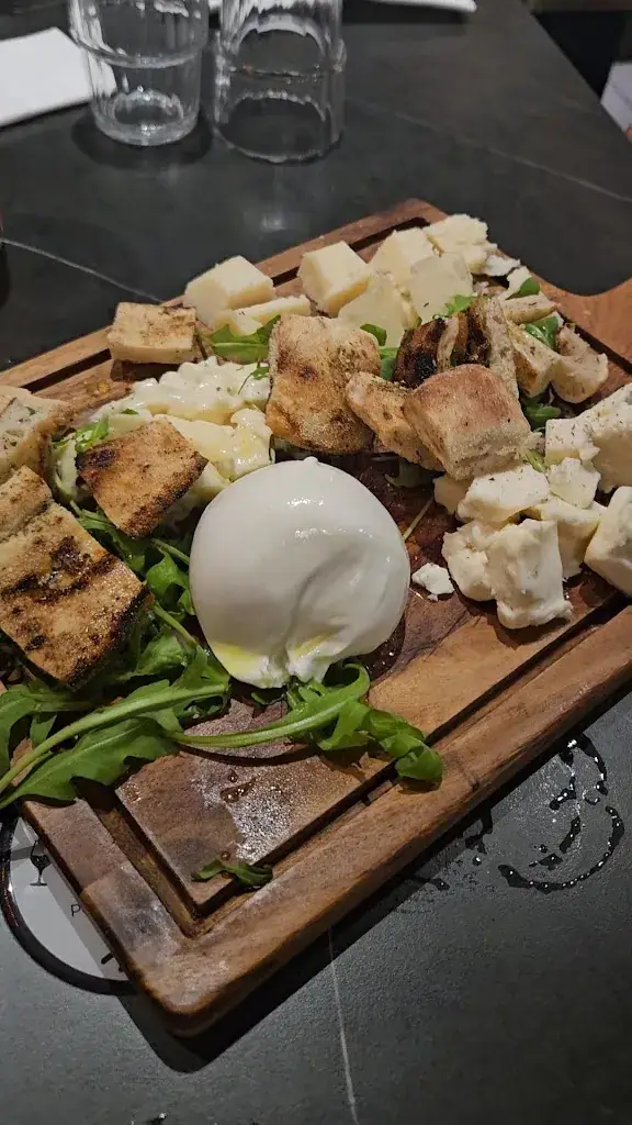 Le Lieu Trattoria & Bar_Aucamville_slider_image_2