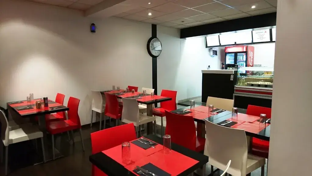 75 Street à Aucamville anciennement Wok King Street_Aucamville_slider_image_1