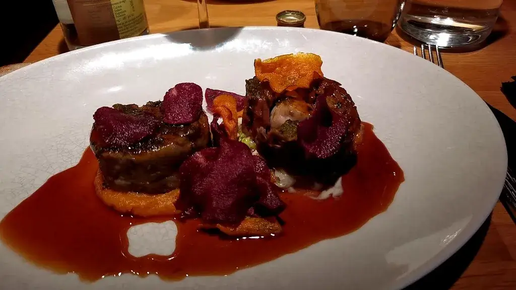 Brasserie La Gabale_Aubrac_slider_image_2