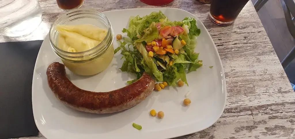 JP Snyman_La Pause_Aubrac_review