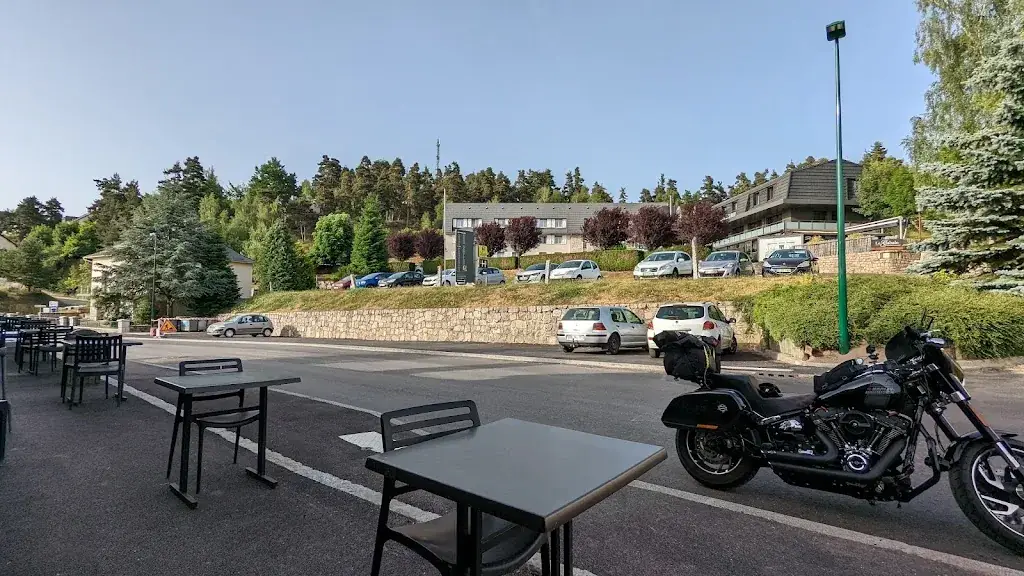 Hôtel Restaurant Linette restaurante en Aubrac