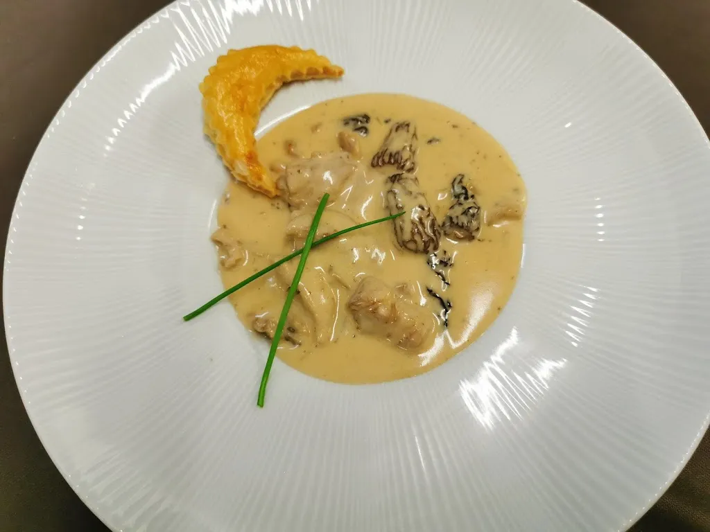 Hôtel Restaurant Prunières_Aubrac_slider_image_3