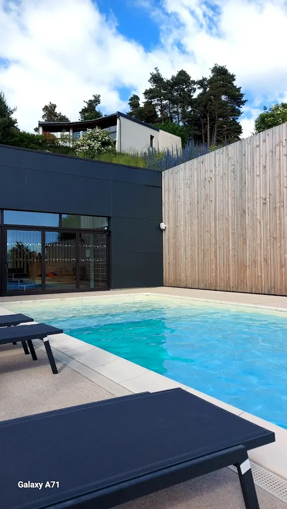 Logis Hôtel et Spa Chez Camillou_Aubrac_slider_image_3