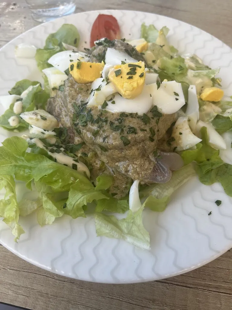 Brieuc Corlay_Barry's Farm_Aubrac_review