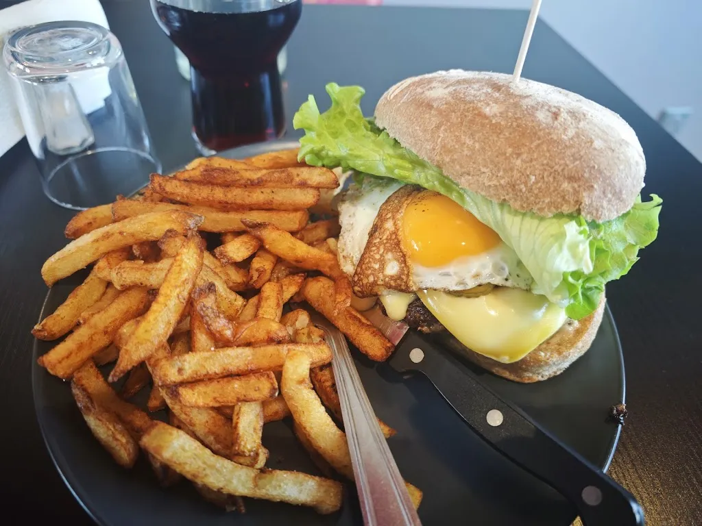 Le Graniti'k_Aubrac_slider_image_3