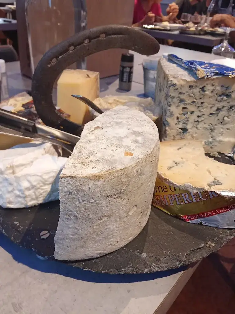 Cécile Espanet_Restaurant del fao_Aubrac_recensione