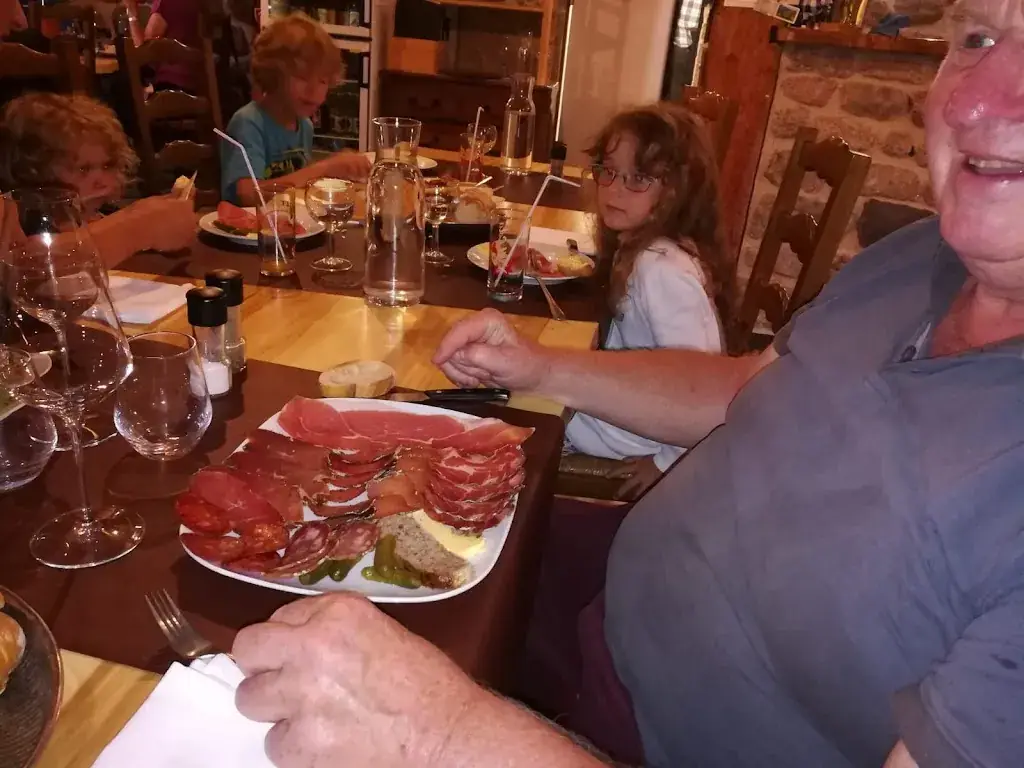 Jeff Pattinson_Auberge de la Tourre_Marchastel_review