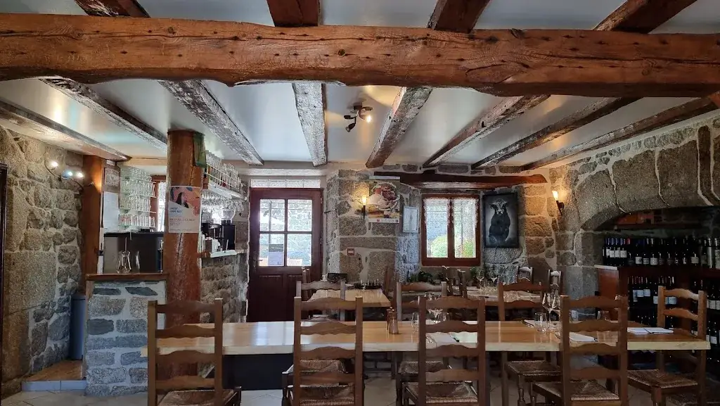 Auberge de la Tourre_Marchastel_slider_image_1