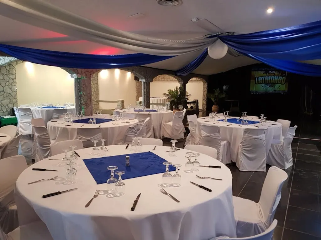 La Paillotte à Loulou_Versoud_slider_image_2