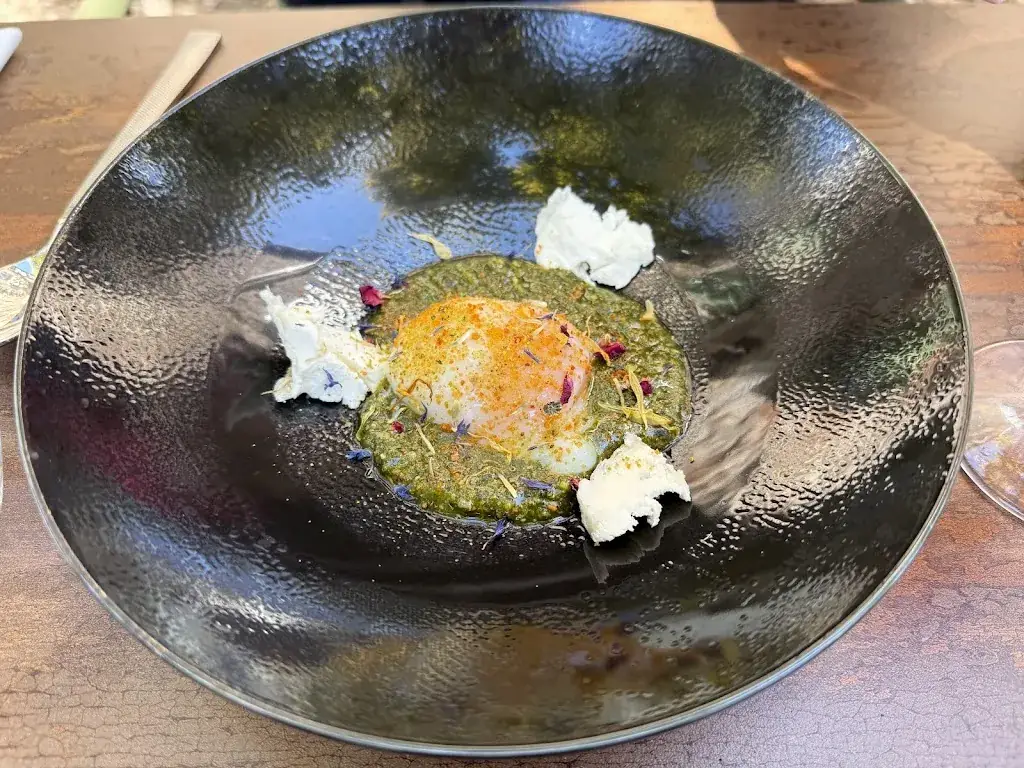 Hotel/Restaurant de la Tour_Auvillar_slider_image_3