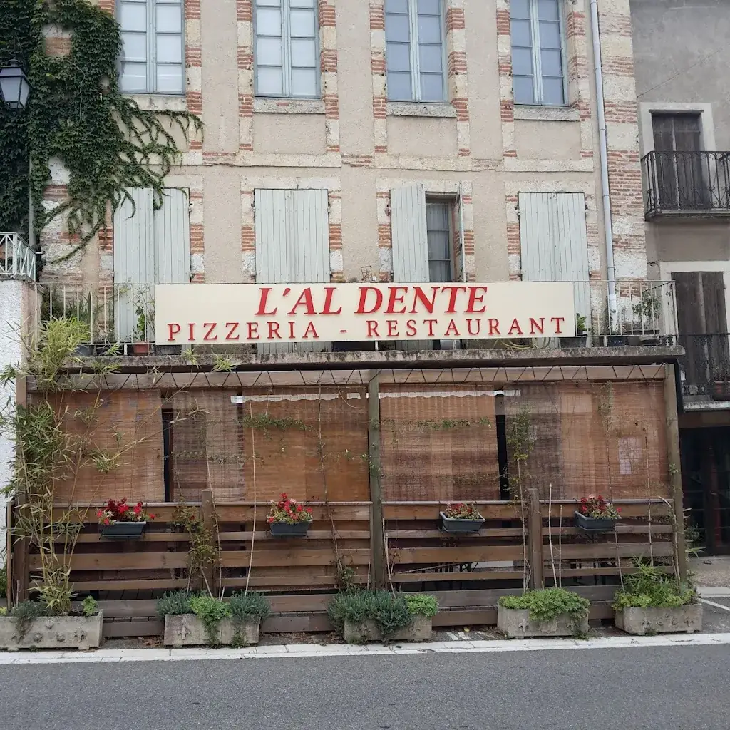 L'al Dente Pizzeria-Restaurant restaurante en Auvillar