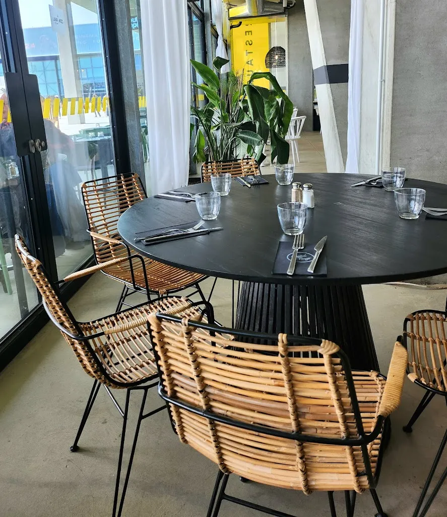 LE CENTRAL (by les bistrots _Esprit Pergo)_Aussonne_slider_image_3