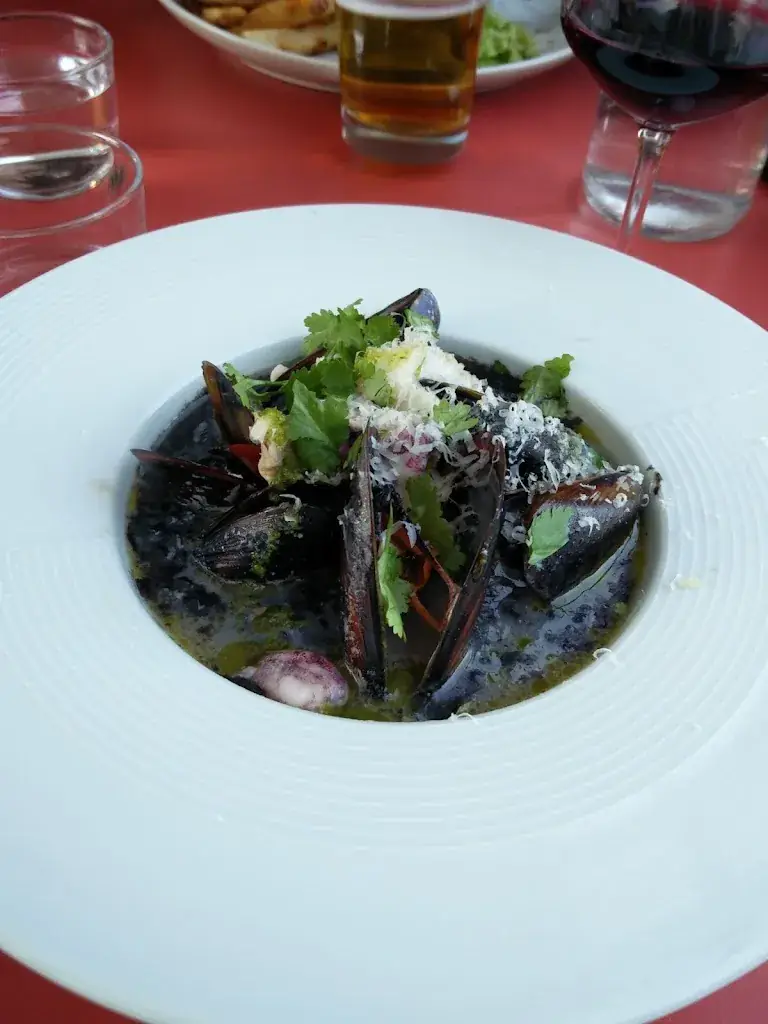 Régis Dumond_Le Nez Dans L'bocal_Cornebarrieu_reseña