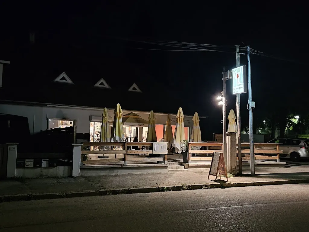 Burkhard Schlegel_Le comptoir du lac_Charavines_review