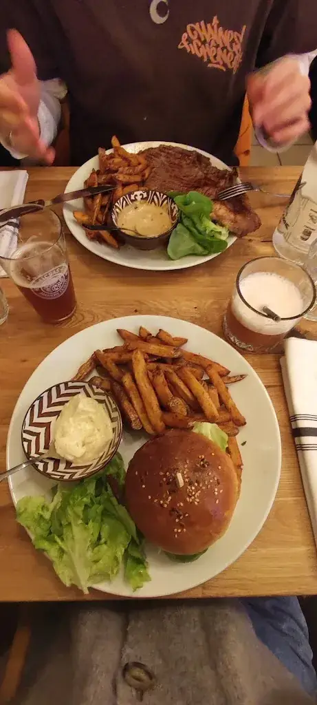 Célia Ryd_Bistrot Le Pont_Lentigny_review